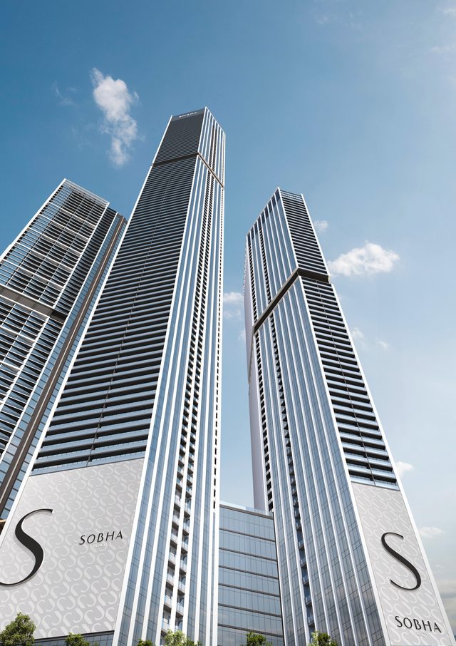 شوبا سنترال — الأبراج من الأسفل